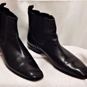 Throwback Hugo BOSS, Black Leather Chelsea Boots,  Vero Cuoio, Mens' Sz. 12 U.S.